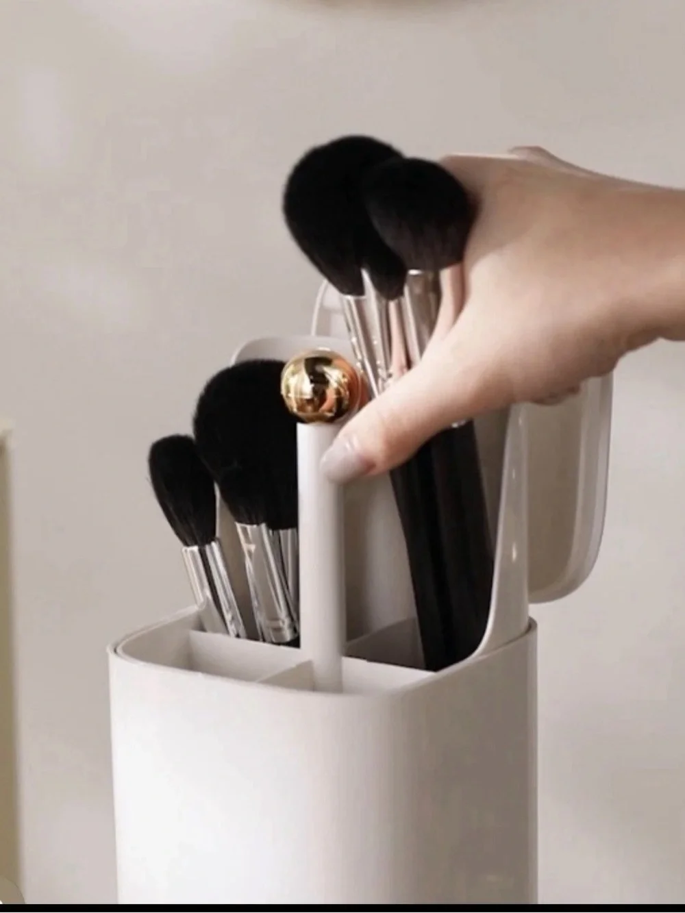 White & Gold Makeup Brush Holder Organizer